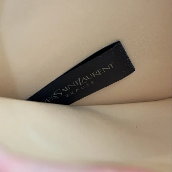 Yves Saint Laurent beauty bundle of 2pc - Picture 9 of 10